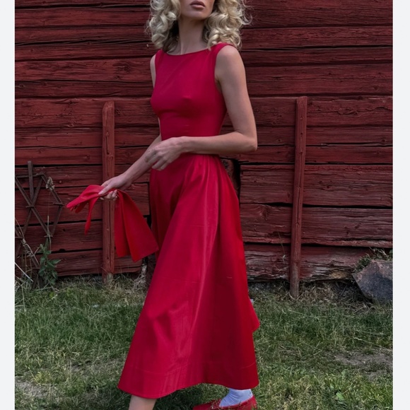 NWT Helsa Stretch Cotton Sateen Midi Dress - Red Lipstick - Picture 3 of 10